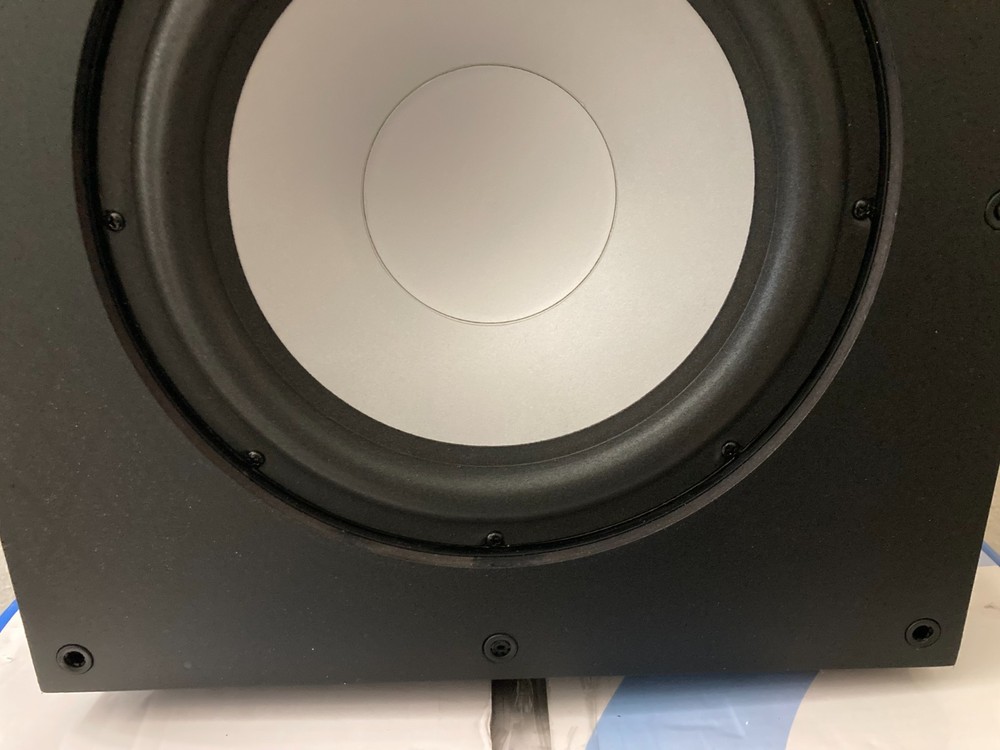 Samson MediaOne 10S 10" 100 Watt Powered Studio Subwoofer Variable Crossover Sub