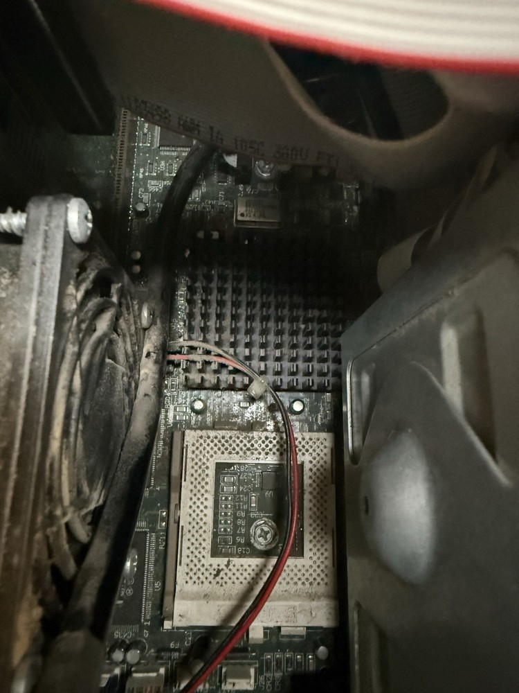 Ready for Games Windows 98 PC CMOS battery failed