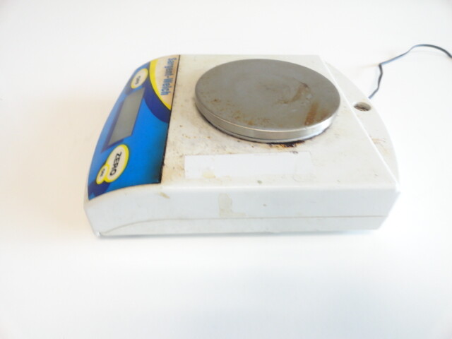 Shelf6: Sargent Welch WLS2648-70 Scale- Read Description