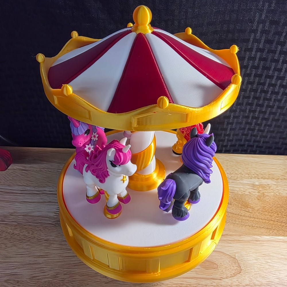 Unicorn Carousel, rotates and unicorns move up and down, 3D Printed Items