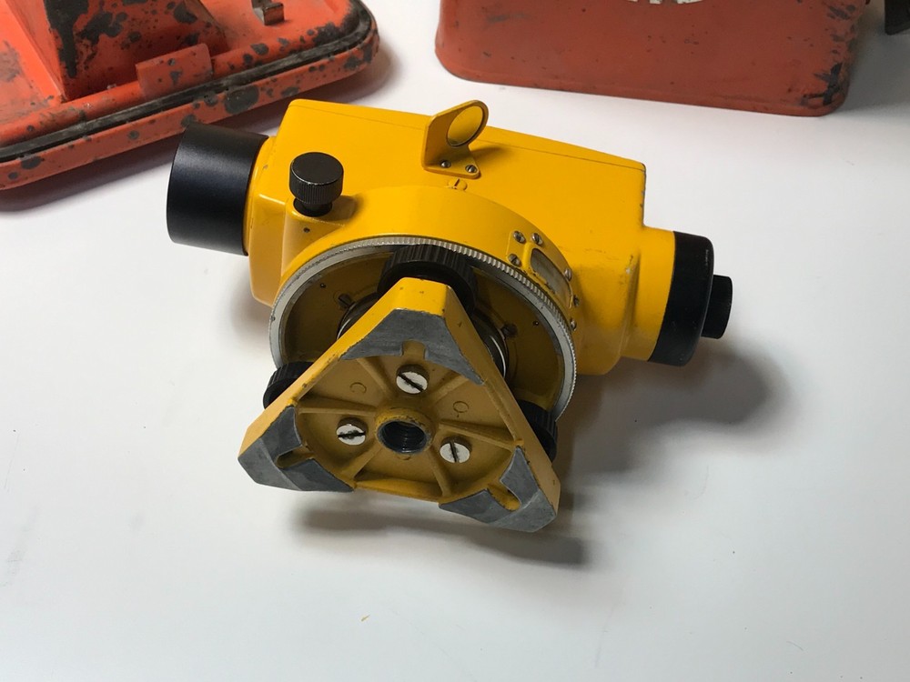 Lietz Automatic Survey Level B-4 With Case and Accessories