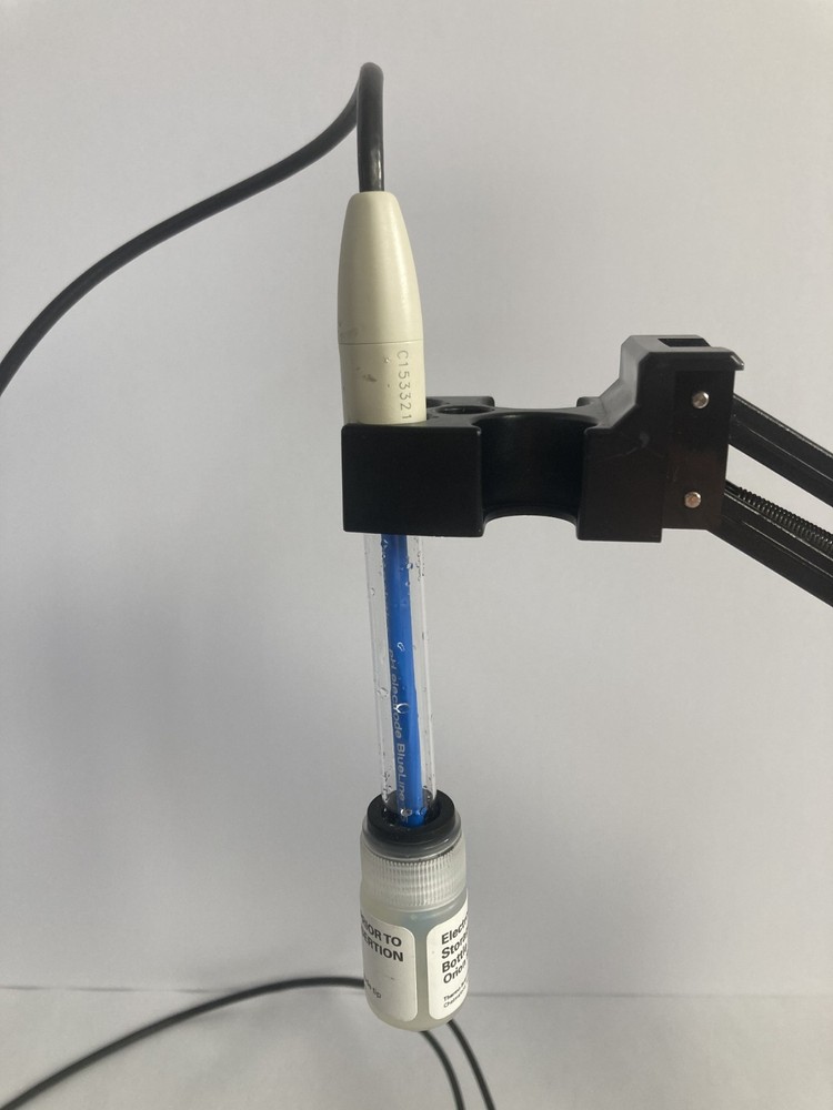 SI Analytics Lab 870 Benchtop pH Meter w/ Electrode & Stand – Tested Stable