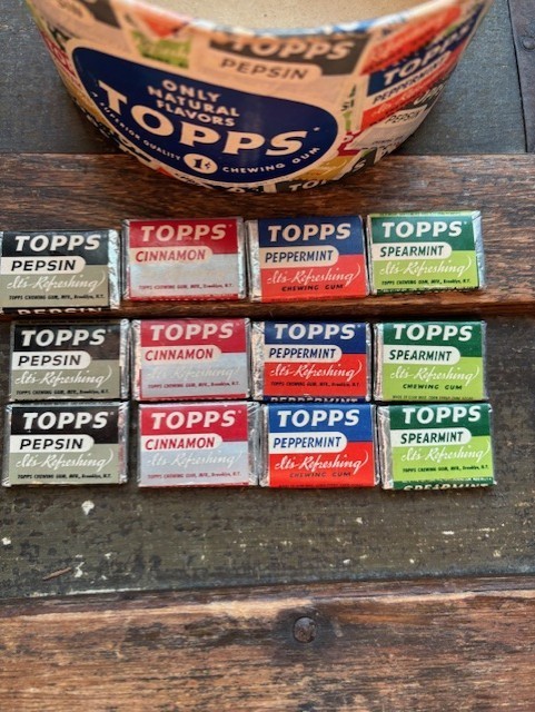 1940's Topps Chewing Gum Spot Counter Display - old Advertising Marketing piece