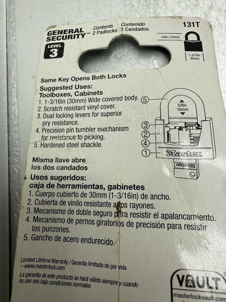 Masterlock 2 Set 1 3/16 Body 5/8 Shackle Height Key Opens Both Locks Lvl 3
