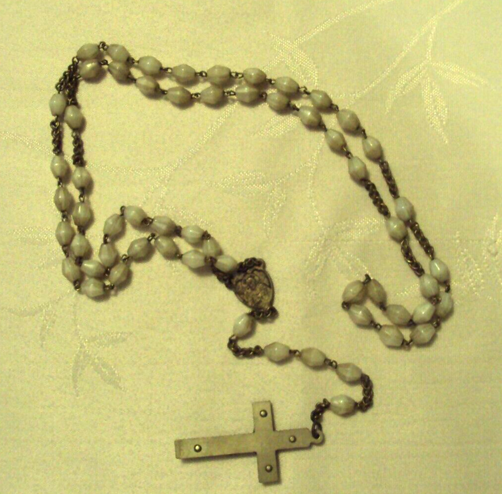 VINTAGE GLASS BEADED ROSARY GERMANY #REL
