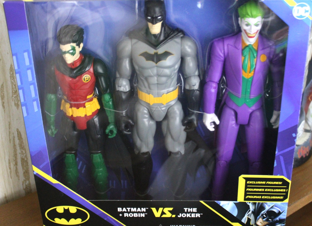 3 pc set DC Comics Batman & Robin vs The Joker 12" Action Figures NEW unopen pkg