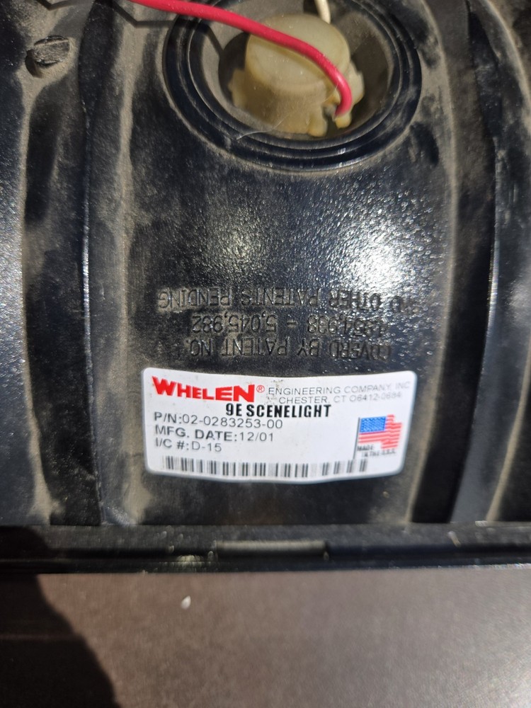 Whelen 9e Scenelight