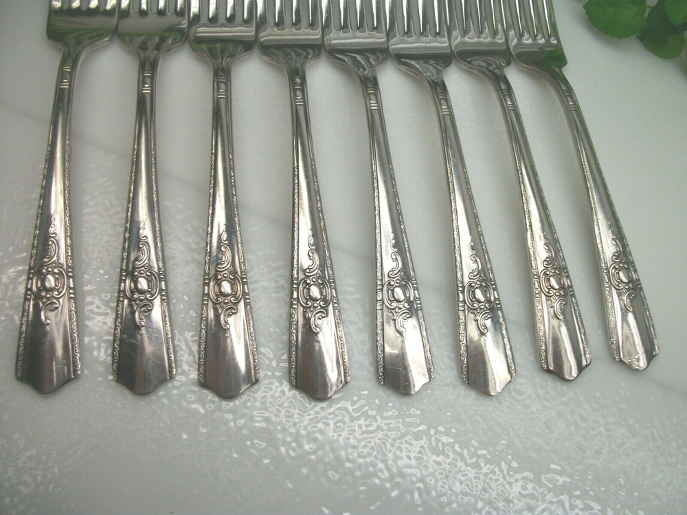 8 Wallace Silver Harmony House MAYTIME Silverplate Dinner Forks 1944