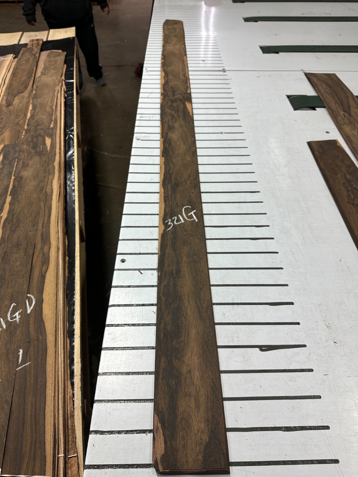 Ziricote Raw Wood Veneer 2 sheets 96'' x 4'' 321G