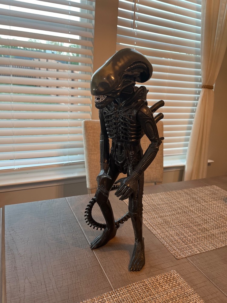original Alien Xenomorph 1979