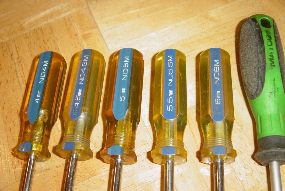 MATCO TOOLS 9 PIECE METRIC NUT DRIVER SET 4MM TO 11MM