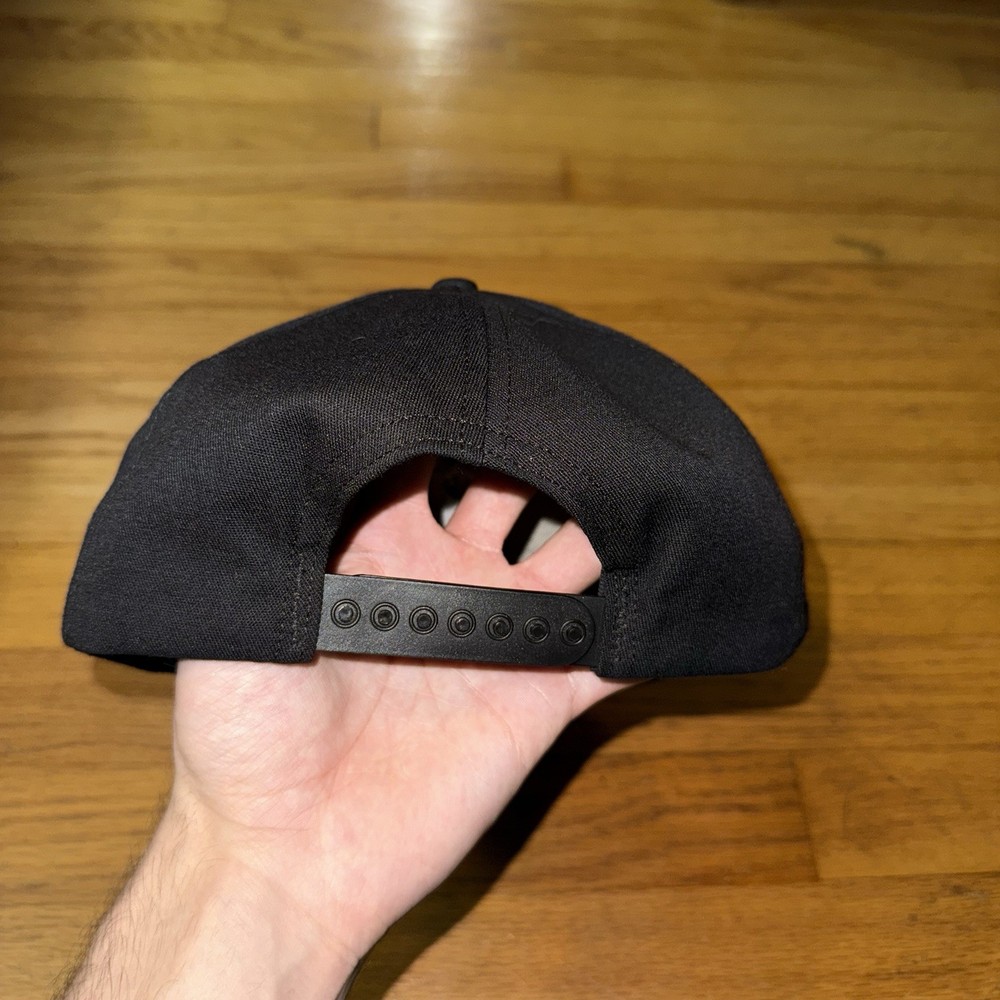 US Marine Corps Black Snapback Cap with Eagle Globe Anchor Emblem MARINES Text