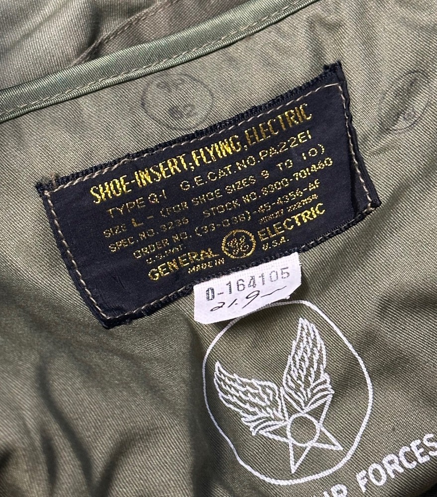 1 LOT OF 3 U.S. MILITARY ITEMS.