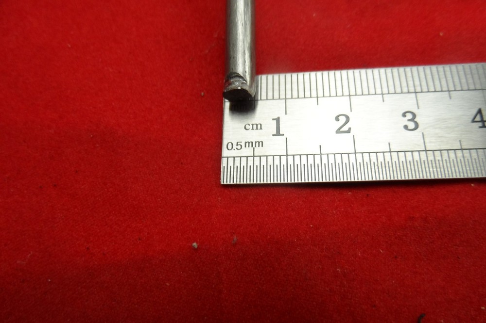 STEEL SOLID  Round Bar Size 5 MM x 300 MM  BRIGHT  SOLID ROD  FREE POST OZ WIDE