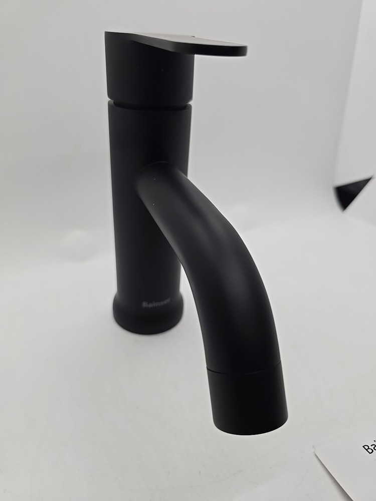 BAINSER Single HANDLE bathroom With Removable BUBBLER black