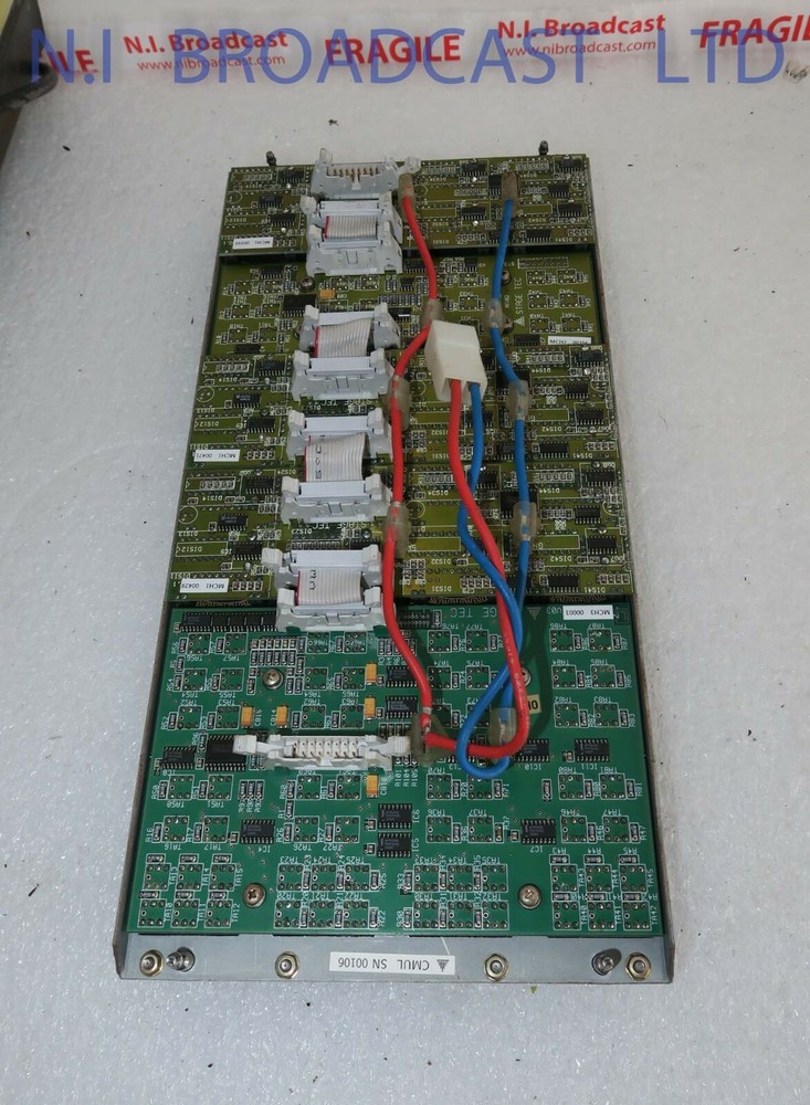 1x  Stagetec Cantussound mixer compressor / limiter section