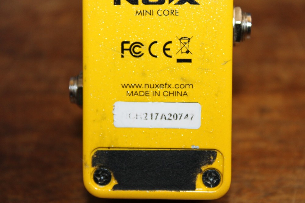 NUX Rivulet Chorus effects pedal