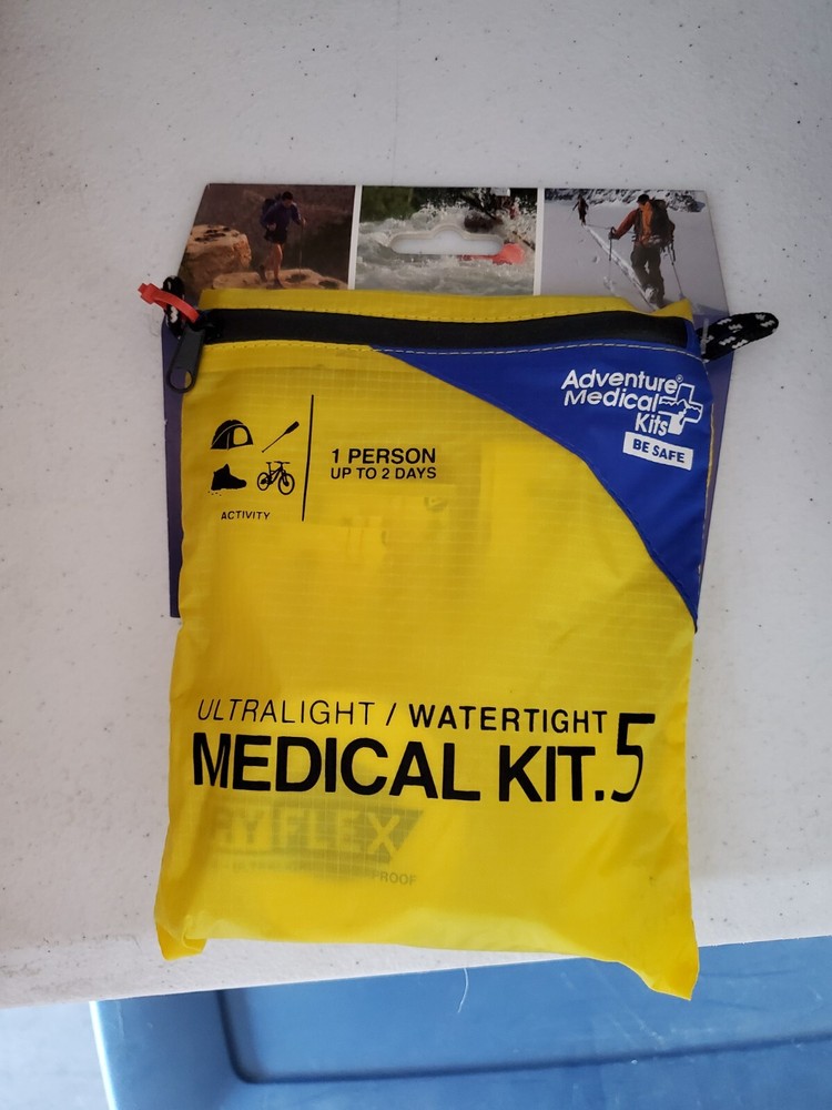 A Camping gear bundle, Rei