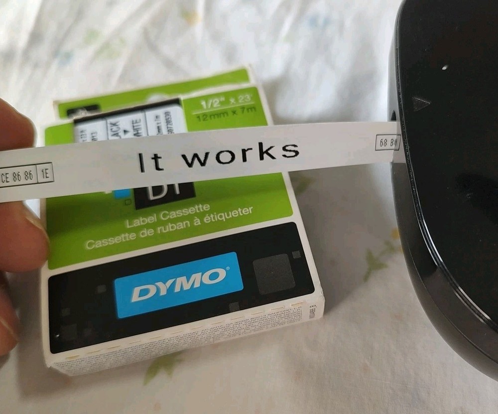 Dymo Bluetooth Compact Wireless Label Maker Model LetraTag 200B Tested WORKS