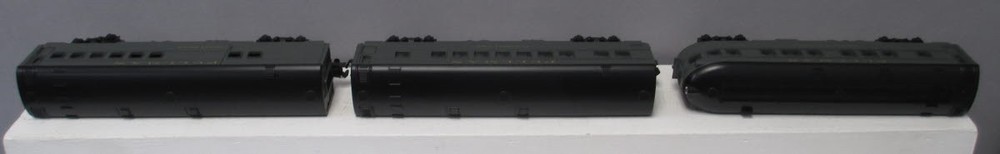 Lionel 6-30111 O Pullman Passenger Expansion Pack NIB