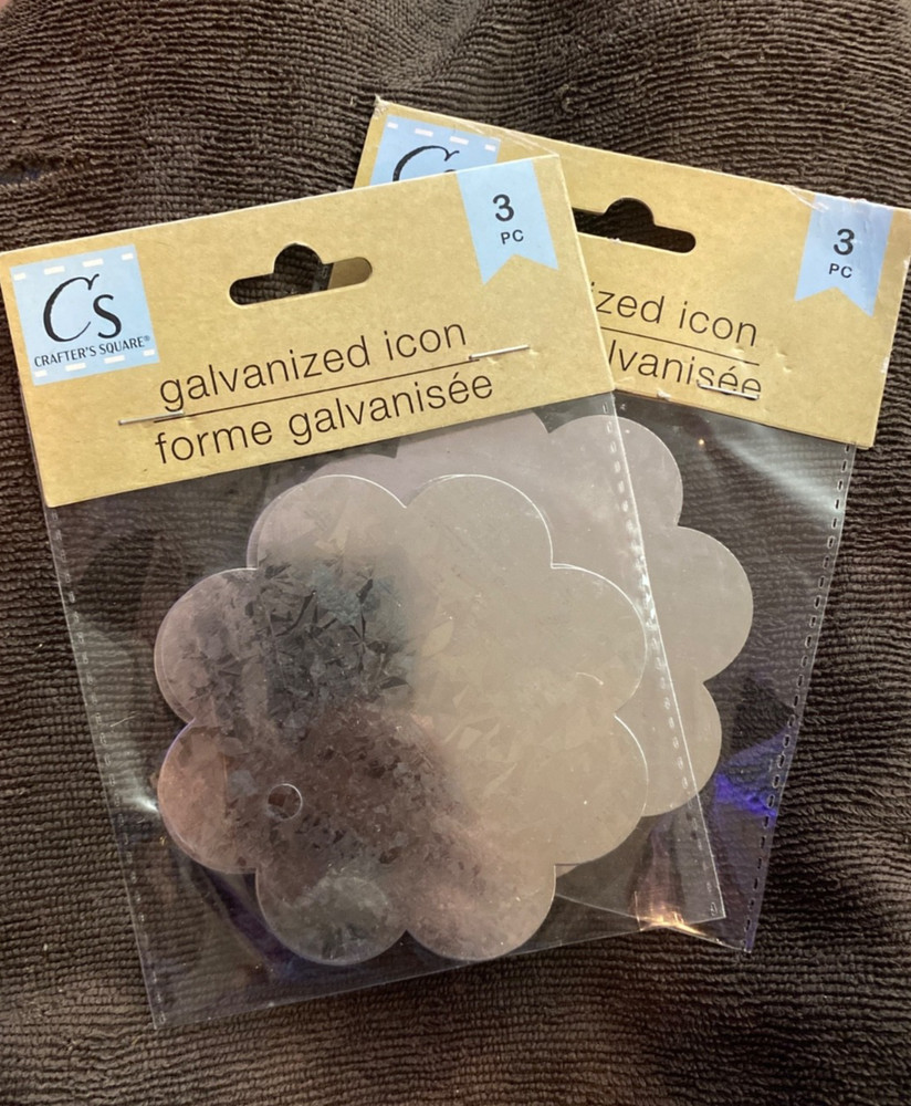 Crafters Square Galvanized Metal Icon Flower