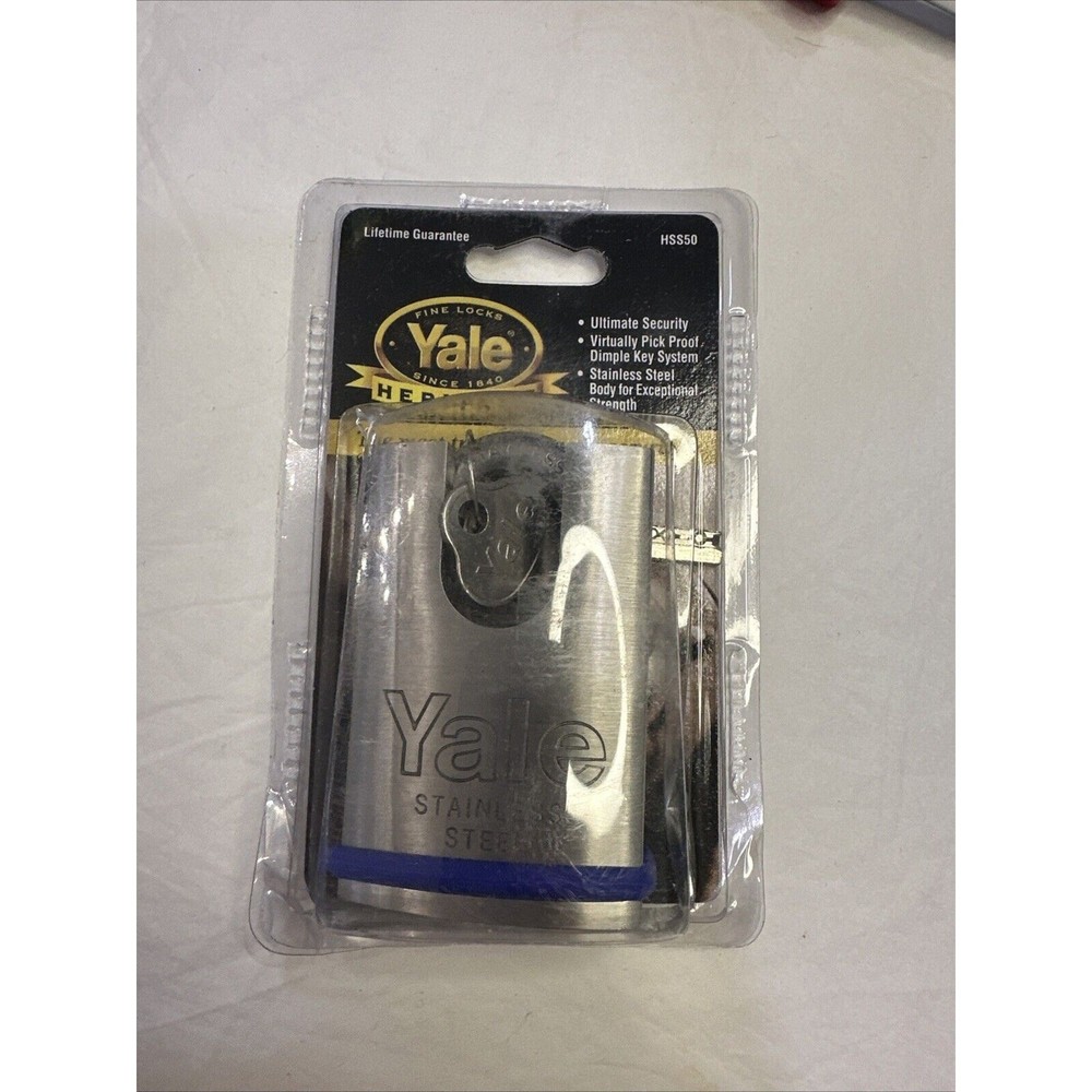 Yale Padlock With 2 Keys locksmith equipment