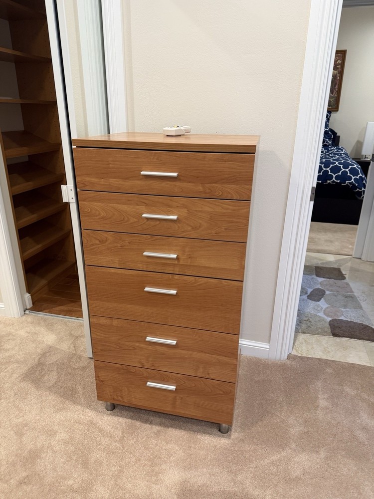 2 Twin Size Bed