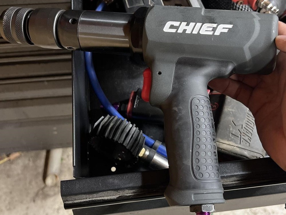 Pneumatic Professional Long Barrel Air Hammer