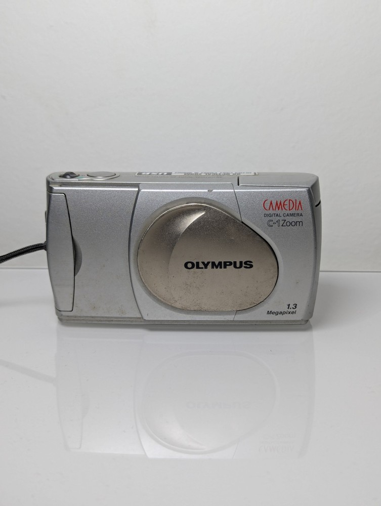 Olympus Camedia C-1 Zoom 1.3MP Digital Camera (Tested Working)