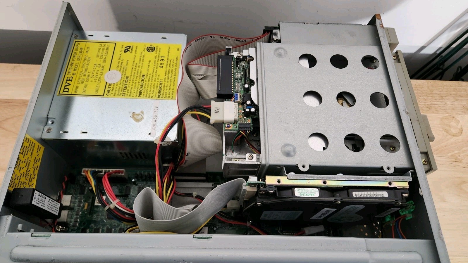 Vintage Packard Bell Executive 486SXES MODEL PB 23 Desktop Computer TESTED WORKS