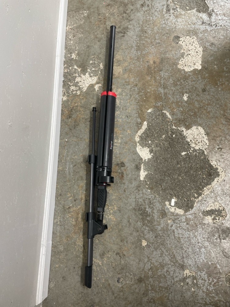 GATOR FRAMEWORKS MIC STAND (PS5018830)