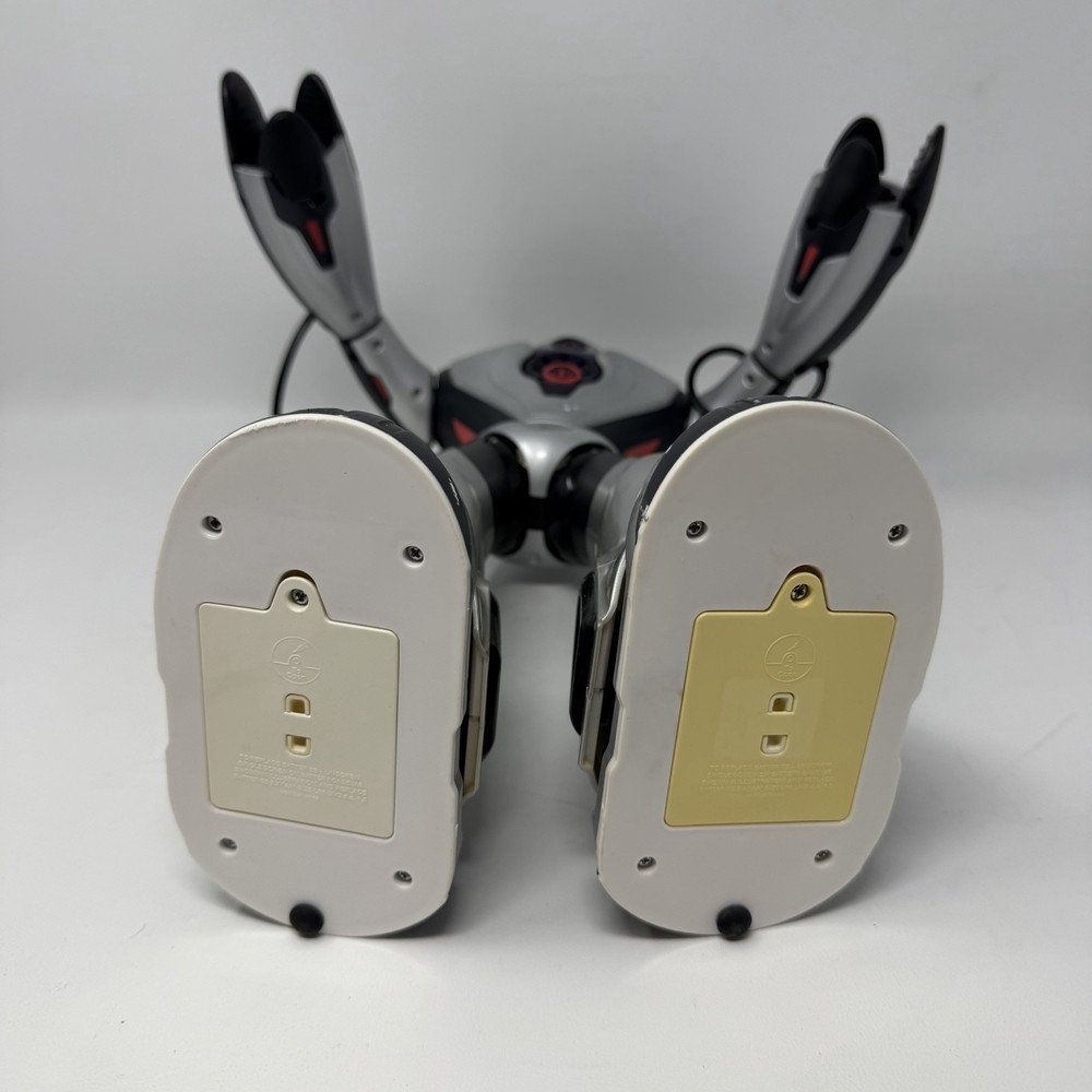 WowWee Joebot Robot 2008 Silver Edition Interactive Toy Lights Sound Working