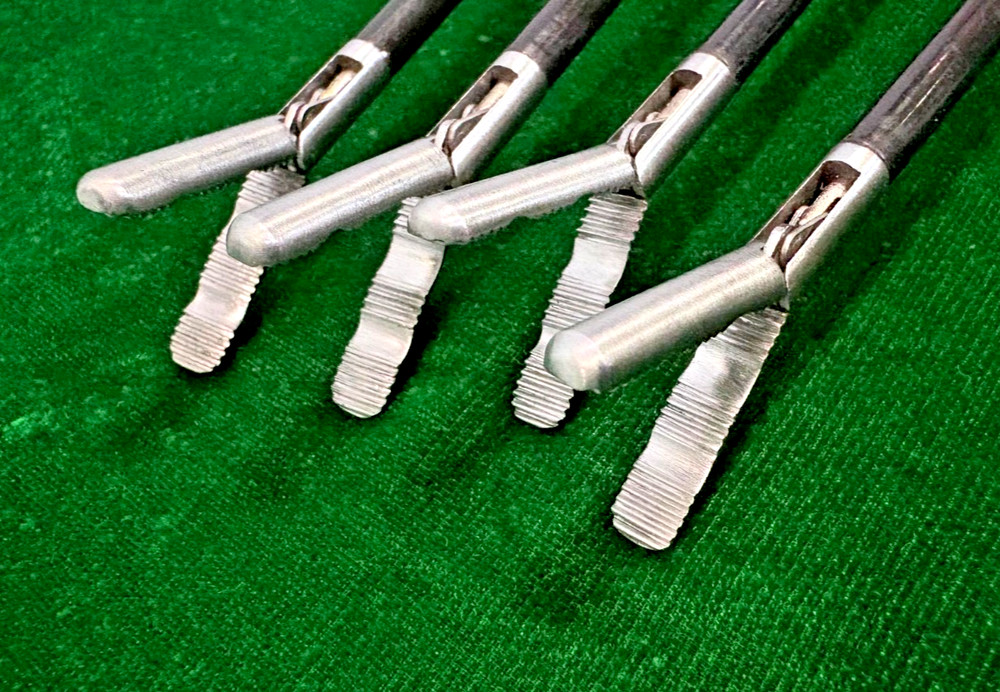 4pc Laparoscopic Universal Grasper / Maxi Grasper 5mmx330mm Reusable Instruments