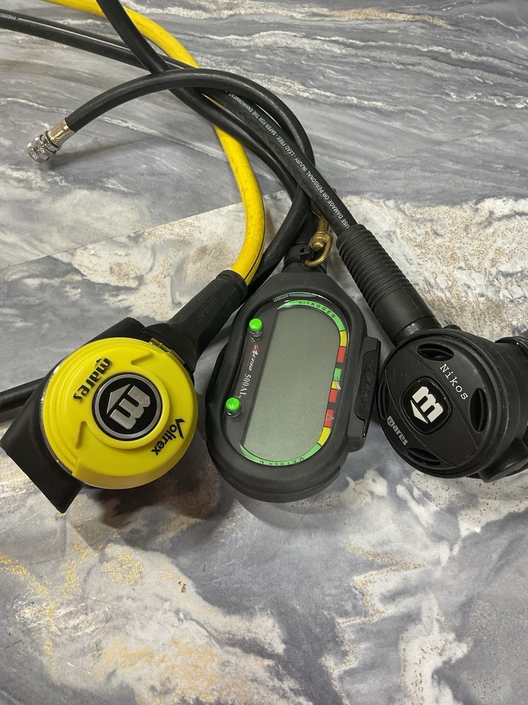Aeris500AI Complete SCUBA Regulator + Computer Setup Voltrex Mares /Nikos Mares