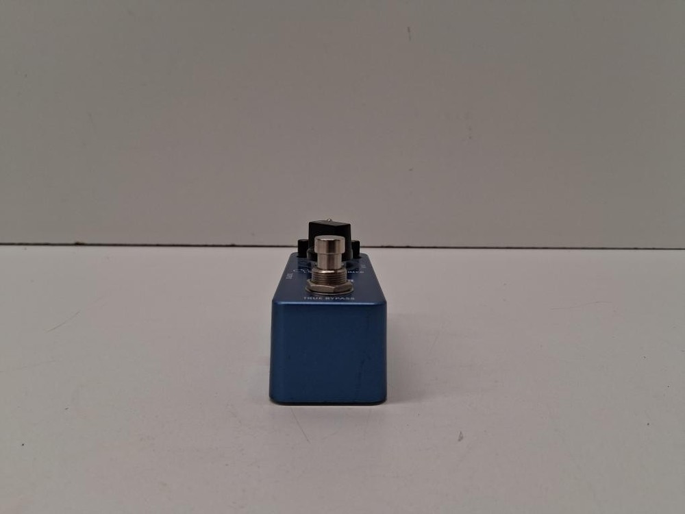 DONNER BLUES DRIVE (P06032719)