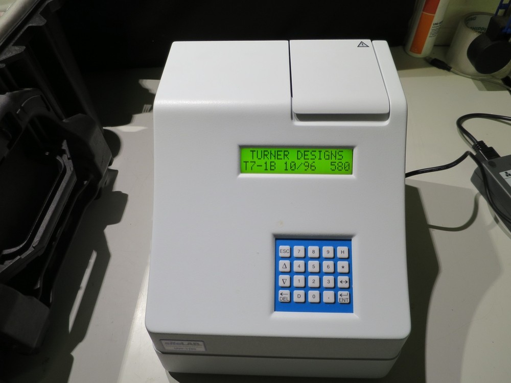 SiteLab UVF-3100 Hydrocarbon Soil / Water Analytical Test Kit