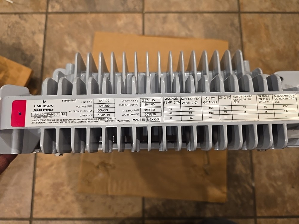 Emerson Appleton Baymaster LED BHLL3CGWNBU
