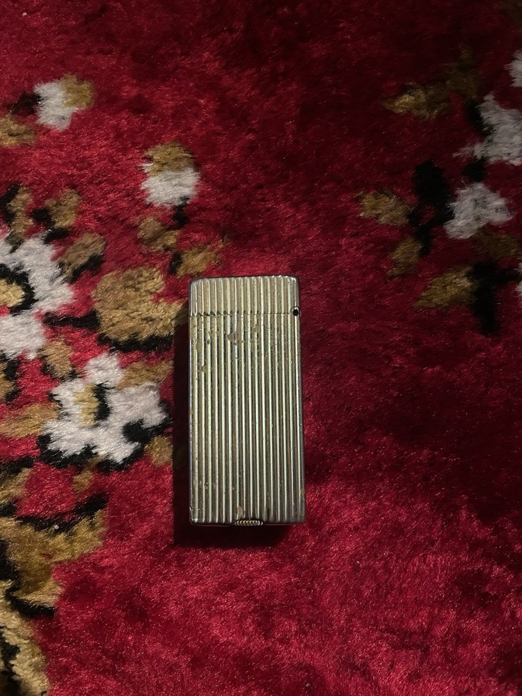 Vintage dunhill rollalite petrol small version
