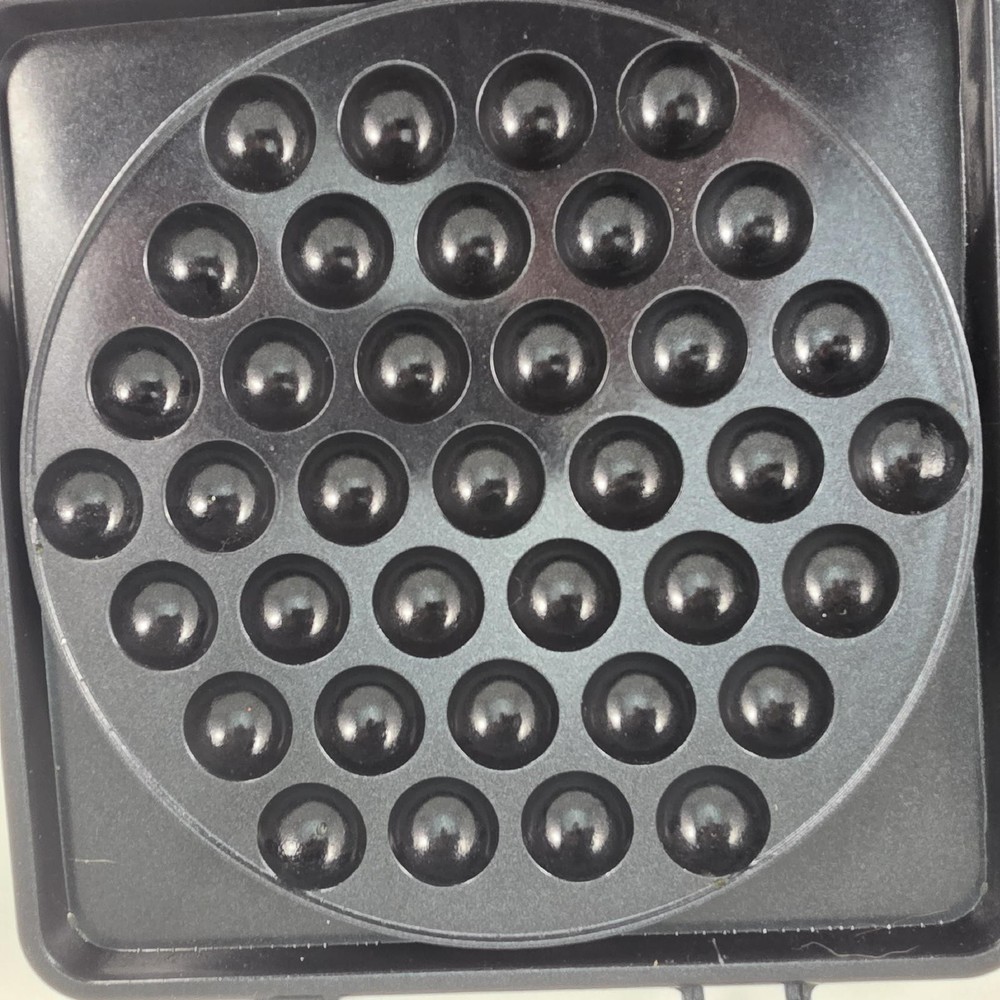 Pampered Chef Waffle Puff Pan Waffle Maker- Never Used