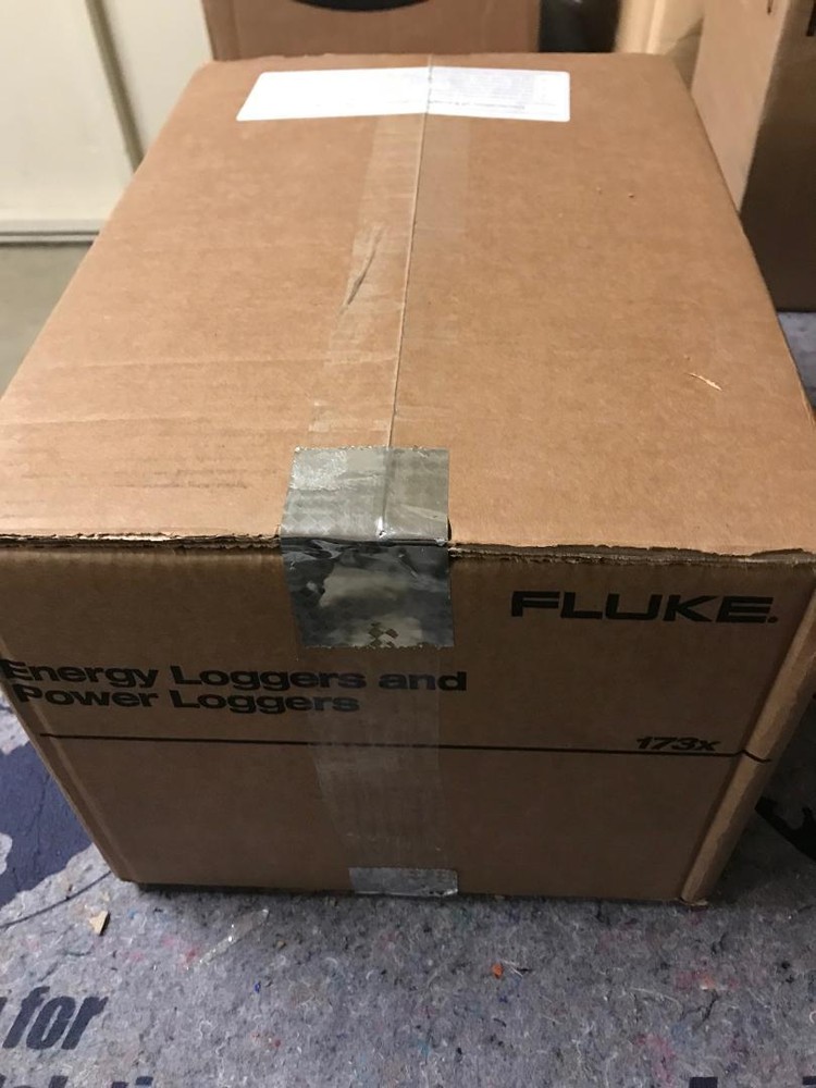 Fluke BT521 Advanced Battery Analyzer KIT