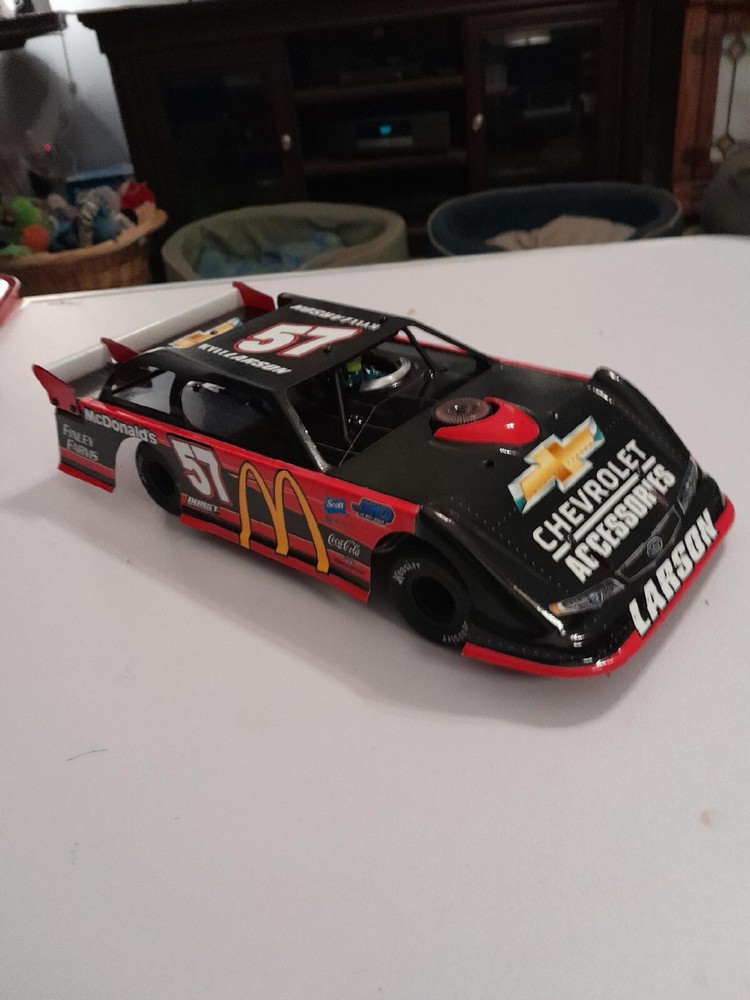 1RC LATE MODEL 1RC6052 WRAP KYLE LARSON MAC D