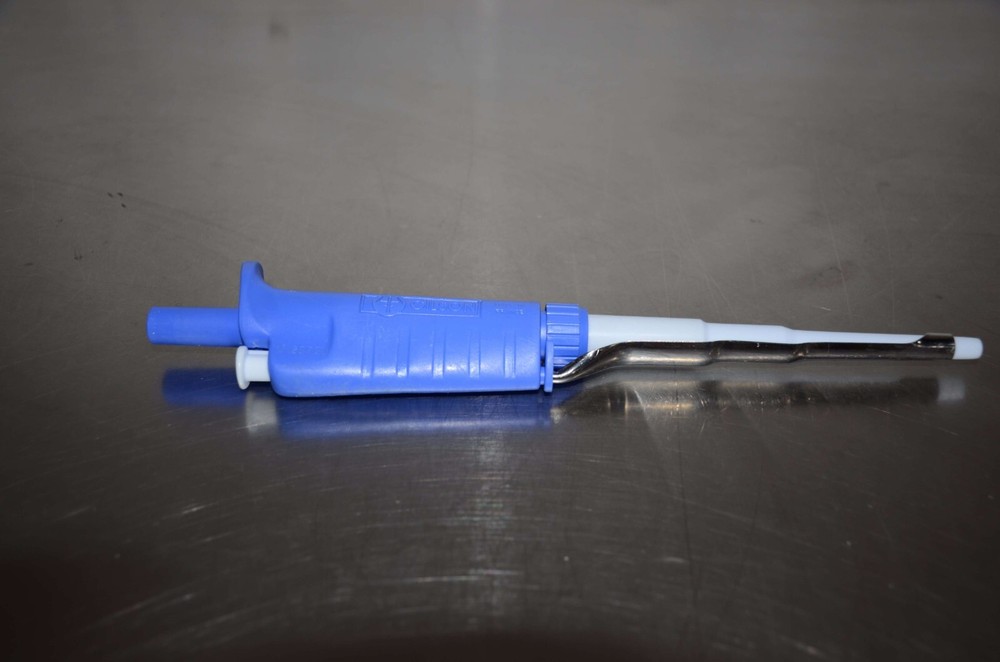 Gilson F1000 1000uL Fixed Volume Pipetman