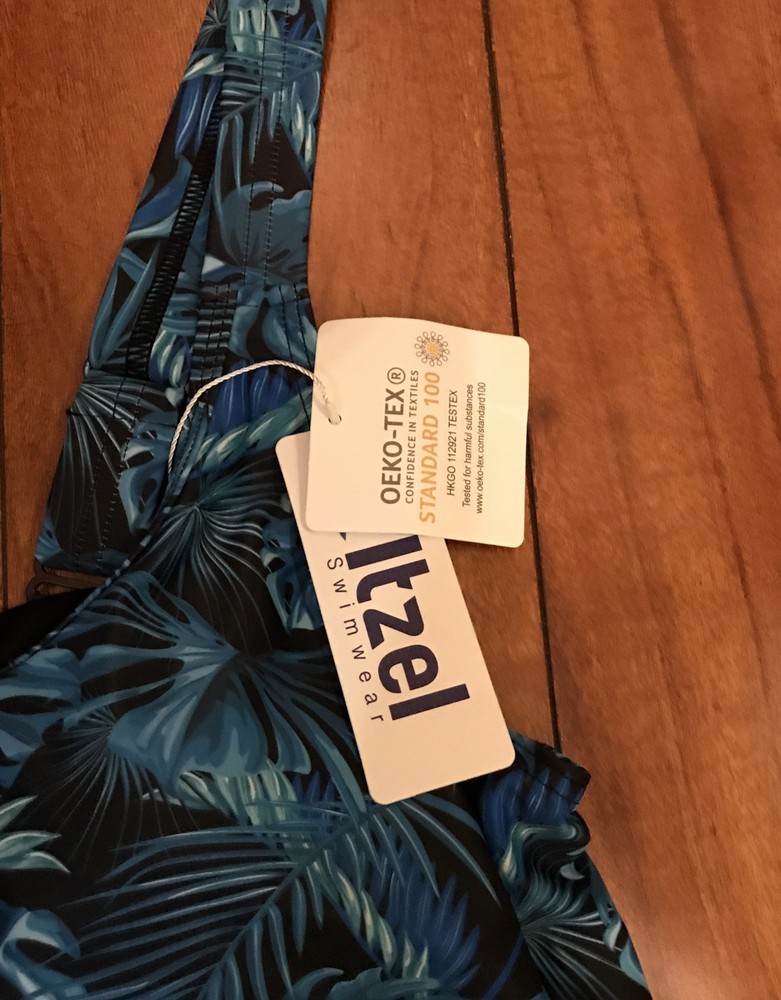 Itzel Blouson Tankini Top Size 10B. NWT