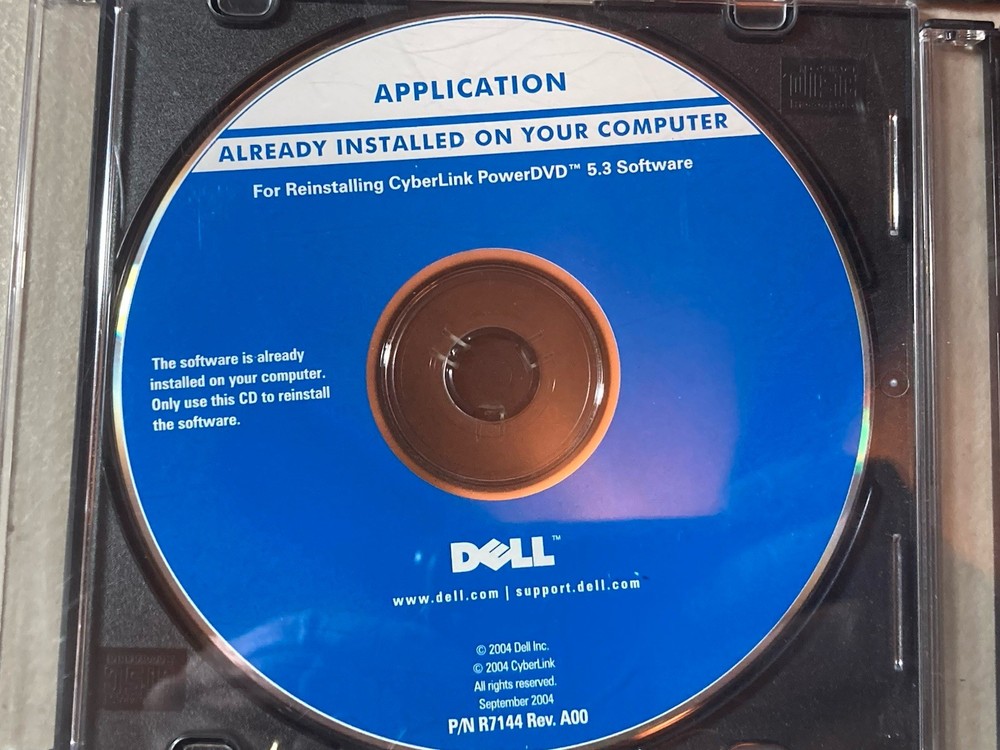 8-DELL Installation CDs Drivers, Applications, Word Perfect, Operating System XP