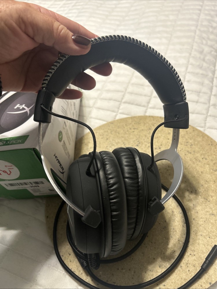 HyperX CloudX Pro Wired Gaming Headset for Xbox One-NOB