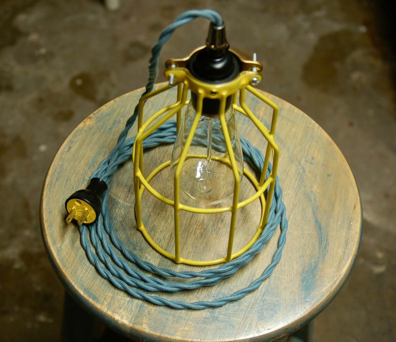 Yellow Bulb Guard, Clamp On Lamp Squirrel Cage, Vintage Trouble Light Industrial