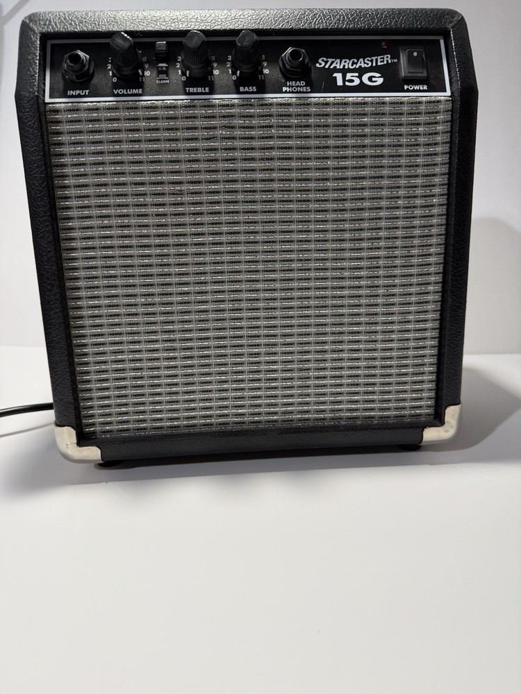 Fender Starcaster 15 G Guitar Amplifier