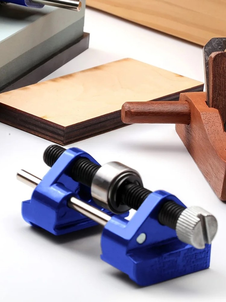 Sharpening Tool for Chisels and Plane Blades Adjustable Angle Honing Guide