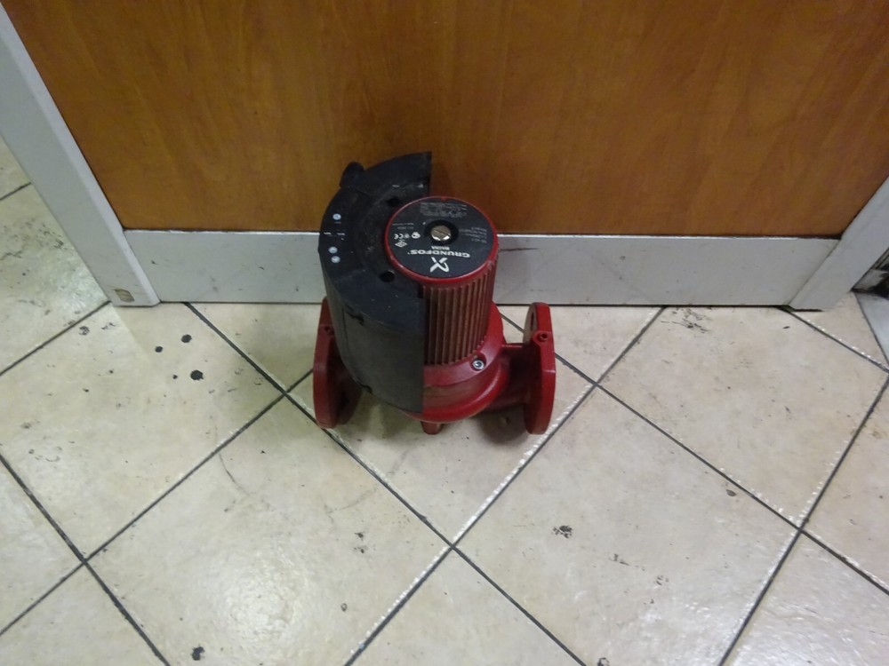 Grundfos MAGNA 50-60F circulator