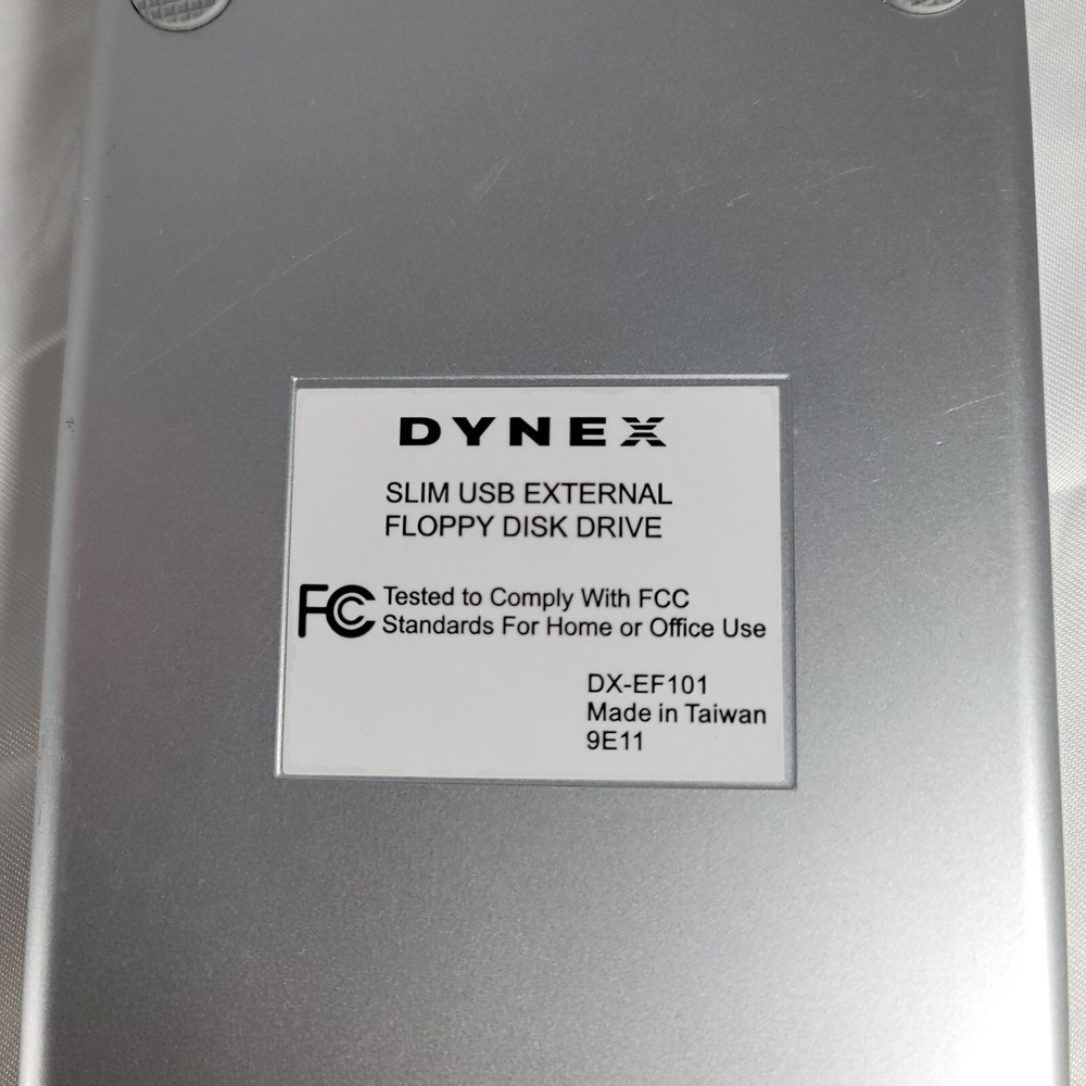 Dynex Slim USB External Floppy Disk Drive DX-EF101 3.5" Diskette Drive- Untested